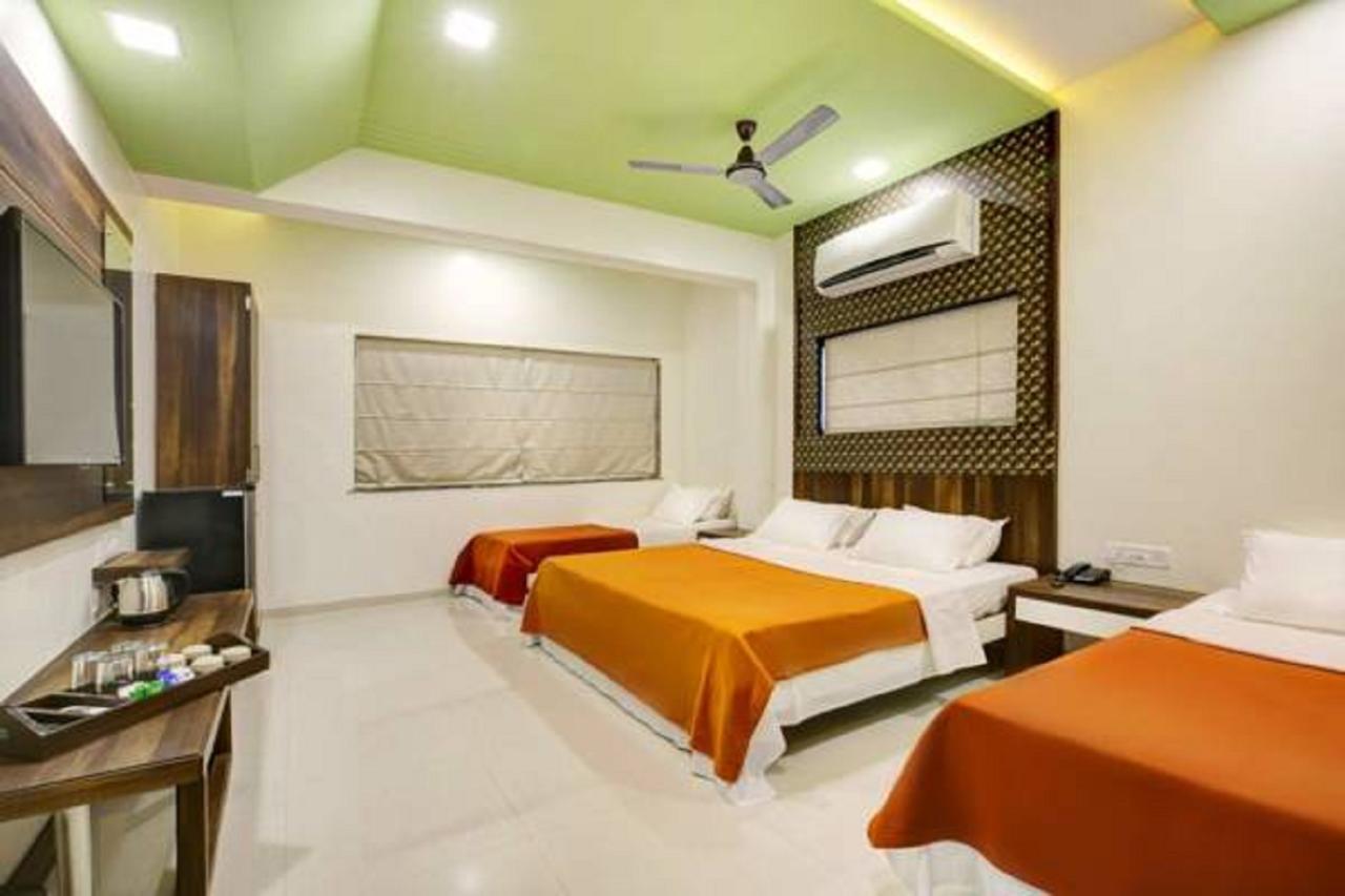 Hotel Lonavla Exteriér fotografie