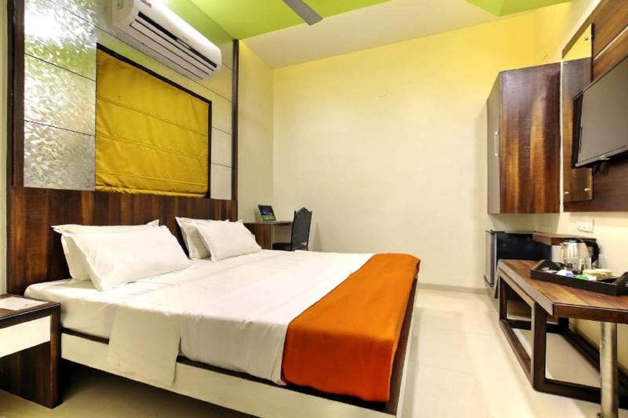 Hotel Lonavla Exteriér fotografie